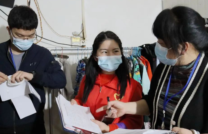 超能兆吸油煙機(jī),超能兆電熱水器.jpg